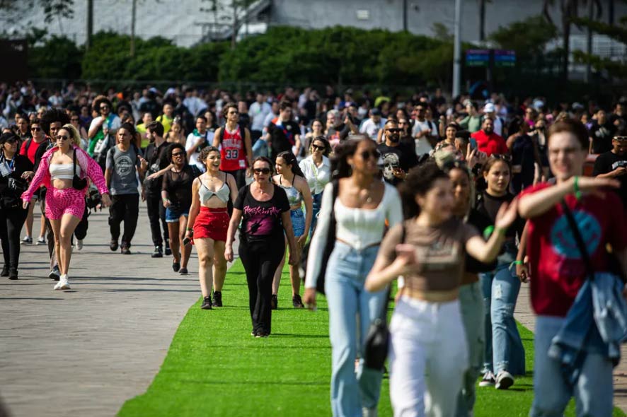 abertura-portoes-rock-in-rio-reutiliza-ja